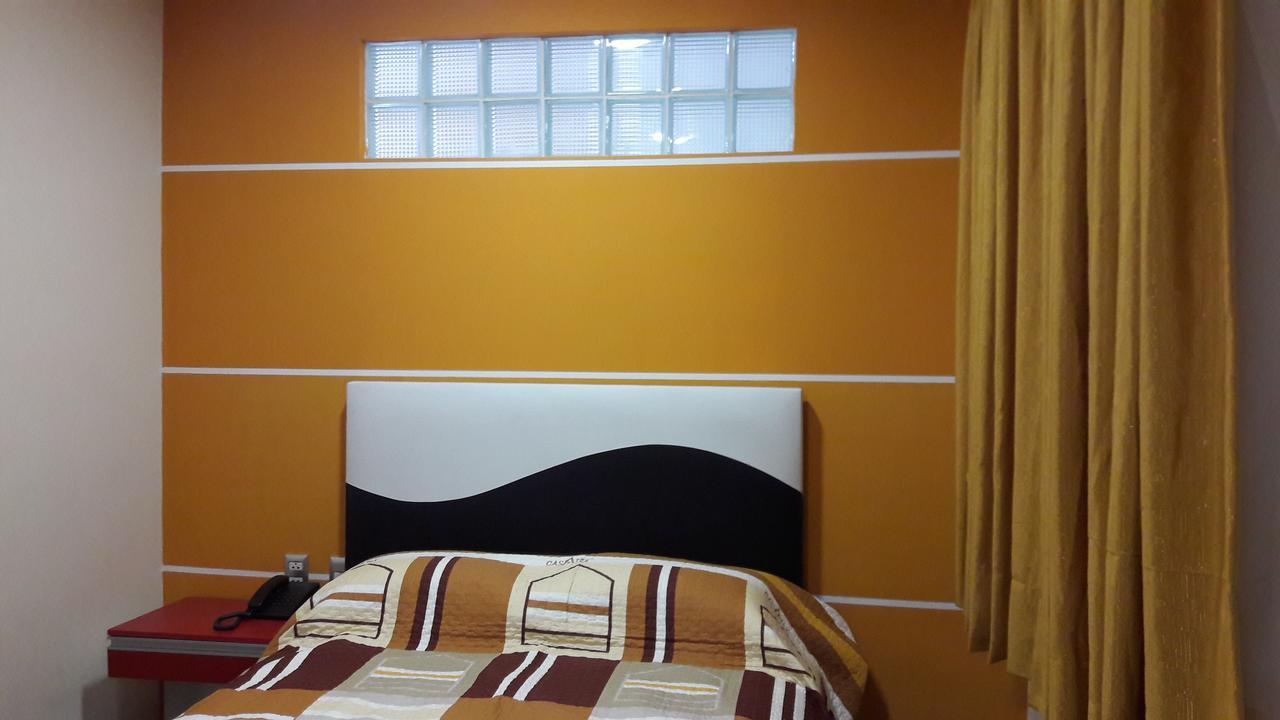 Apart Serma Hotel Potosi Bagian luar foto